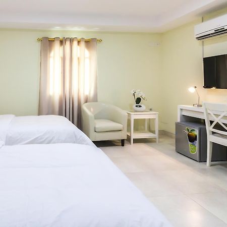 Al Jisr Hotel مسقط المظهر الخارجي الصورة